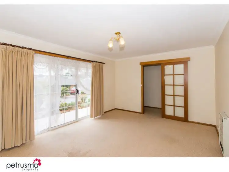Fourth view of Homely villa listing, 2/12 Milford Street, Lindisfarne TAS 7015