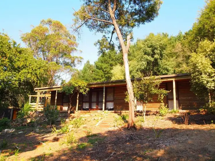 5 Bakers Gully Road, Bright VIC 3741