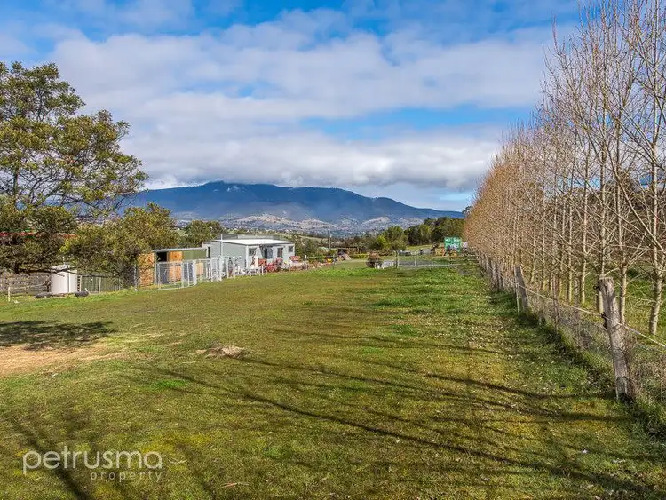 242 Old Beach Road, Old Beach TAS 7017