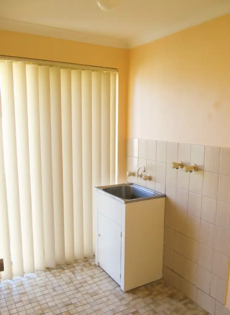 Seventh view of Homely unit listing, 4B Garfield Drive, Australind WA 6233
