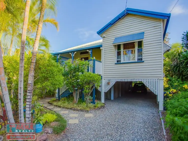 15 Gowen Street, Shorncliffe QLD 4017