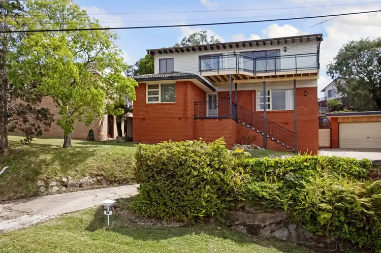11 Leawarra Street, Engadine NSW 2233