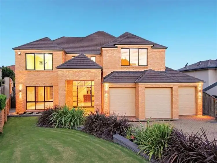 30 Giovanna Court, Castle Hill NSW 2154