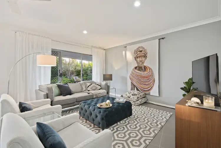 17 Kingfisher Street, Dakabin QLD 4503