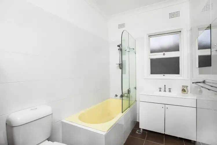 Fourth view of Homely house listing, 8 Chipilly Avenue, Engadine NSW 2233