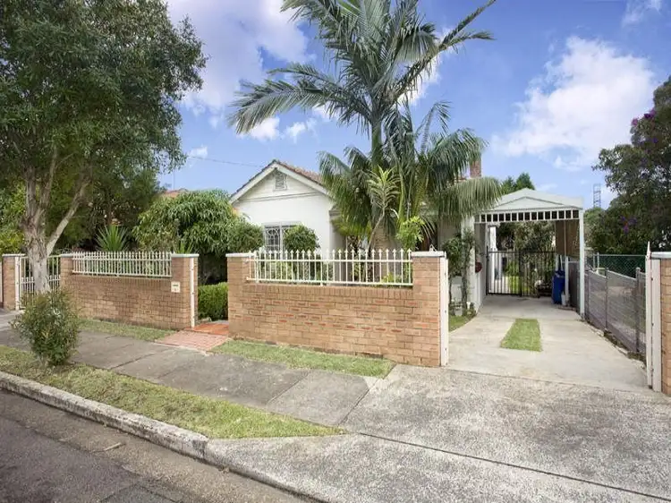 4 The Causeway, Strathfield South NSW 2136