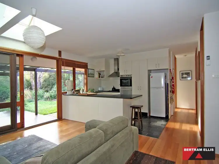 71 Wybalena Grove, Cook ACT 2614