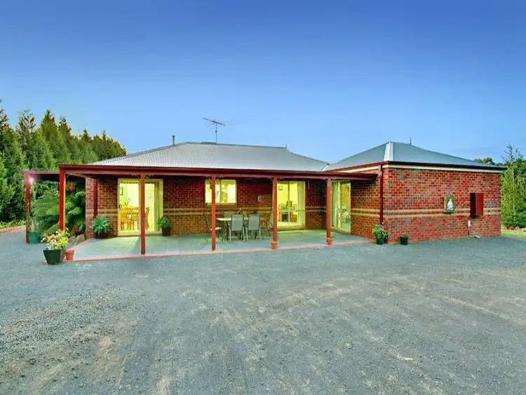 2A CURRY ROAD, Kilmore VIC 3764