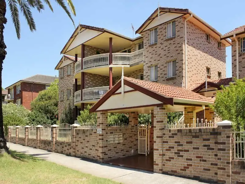 Main view of Homely apartment listing, 26/10-20 Fifth Avenue, Campsie NSW 2194