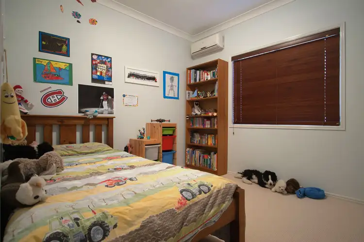 Sixth view of Homely house listing, 8 Rachele Close, Forest Lake QLD 4078