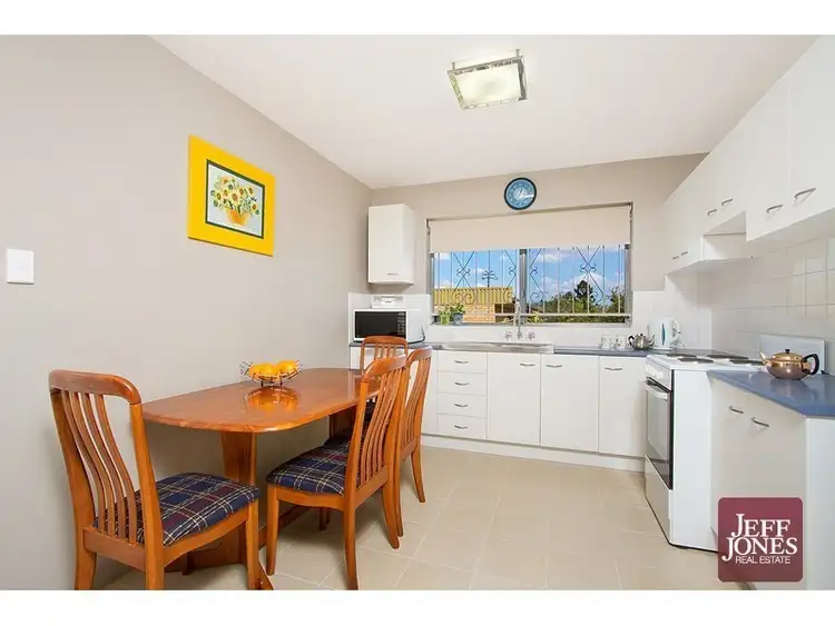 Fourth view of Homely unit listing, 2/10 Raby Road, Coorparoo QLD 4151