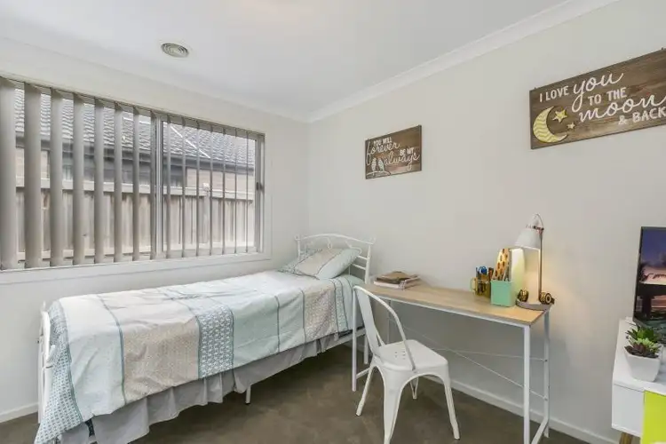 Fifth view of Homely house listing, 66 SILVERWATTLE DRIVE, Lyndhurst VIC 3975