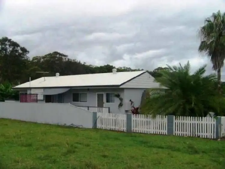Second view of Homely house listing, 9 PHARLAP ST., Russell Island QLD 4184