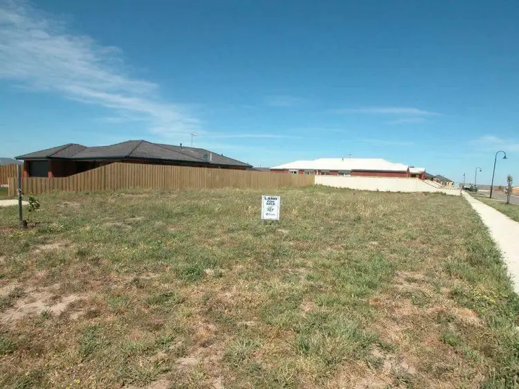 Second view of Homely house listing, 327 Almond Avenue, Wallan VIC 3756