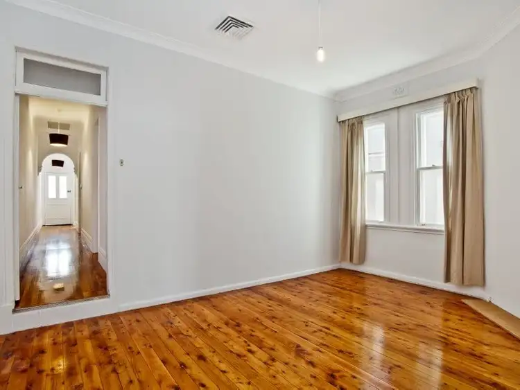 211 Corunna Road, Stanmore NSW 2048