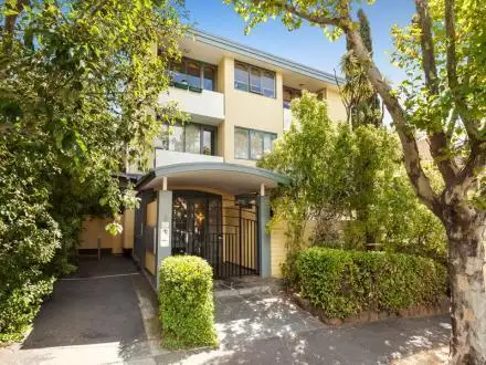 23/1 Acland Street, St Kilda VIC 3182