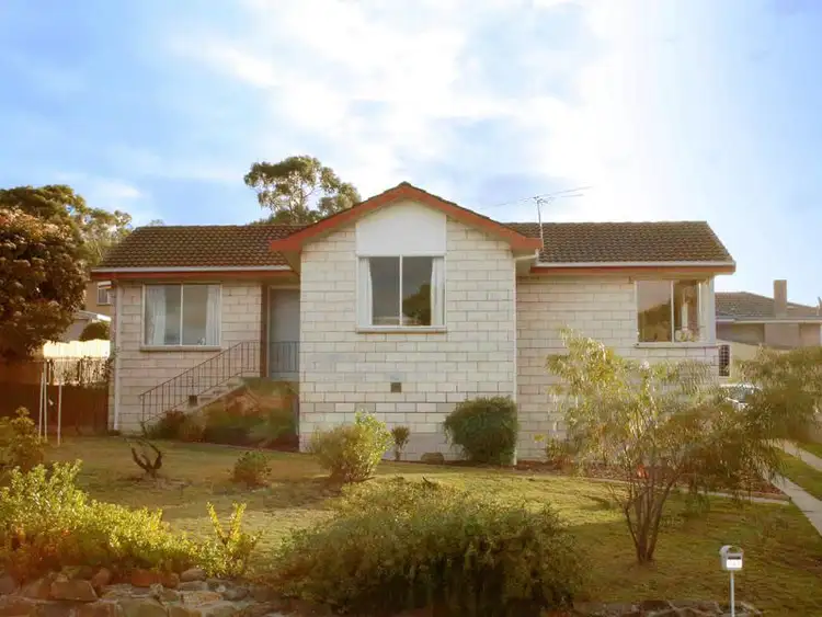 142 Tollard Drive, Rokeby TAS 7019