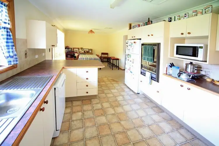Sixth view of Homely house listing, 7 Frazer Ave, Peak Hill NSW 2869