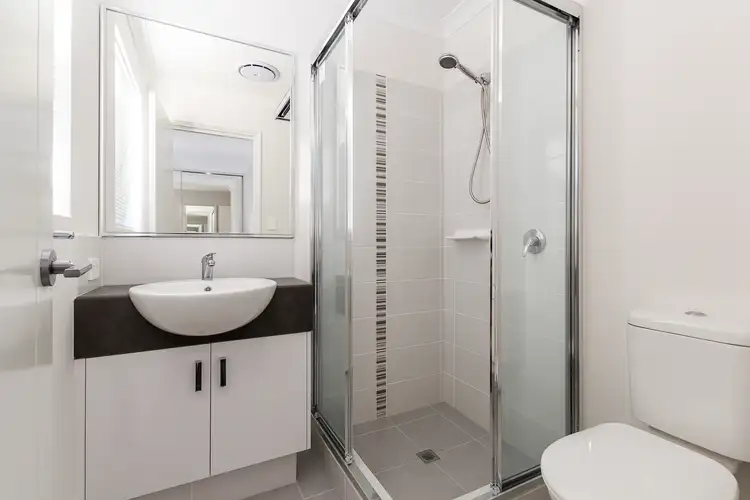 Fifth view of Homely unit listing, 16 Malabar Crescent, Craigie WA 6025