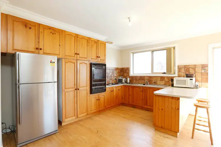 31 Nathan Drive, Darley VIC 3340