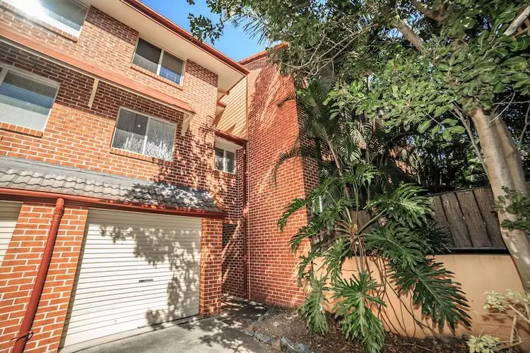 90/100 Racecourse Drive, Bundall QLD 4217