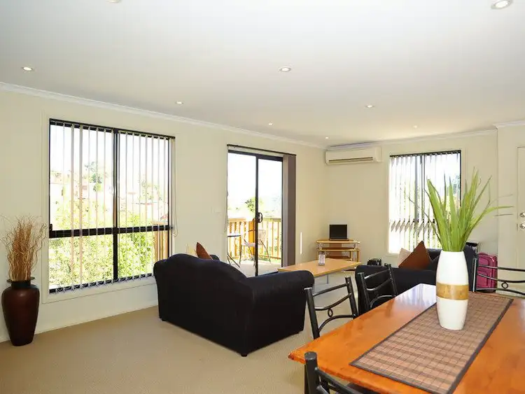 Fifth view of Homely unit listing, 3/102 Gordons Hill Road, Lindisfarne TAS 7015