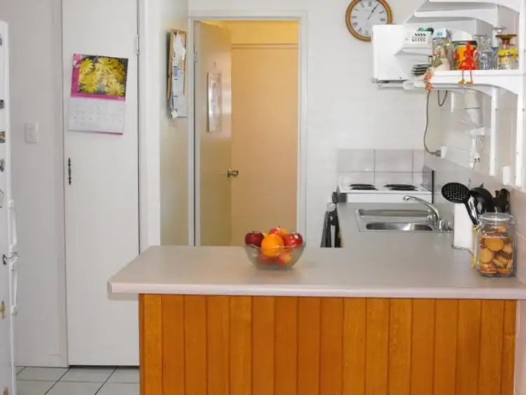 Fourth view of Homely unit listing, 4/37 Ralston Street, West End QLD 4810