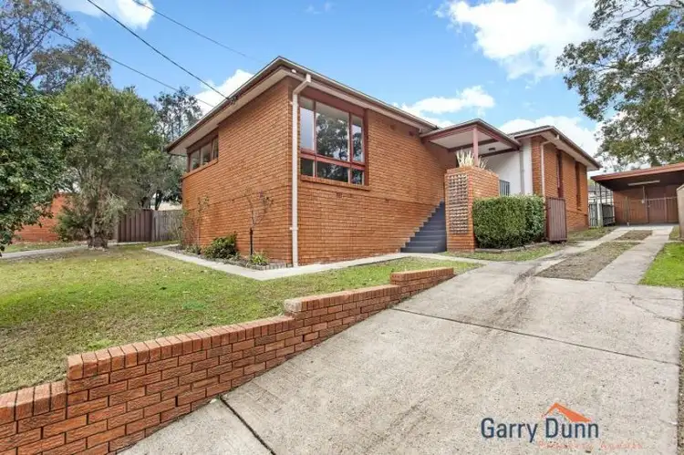 4 Yanderra Cl, Hammondville NSW 2170