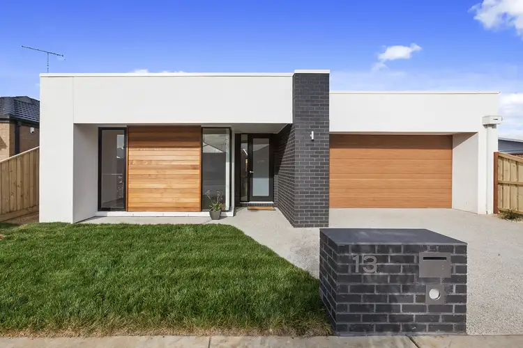 13 Wiyn Ave, Torquay VIC 3228