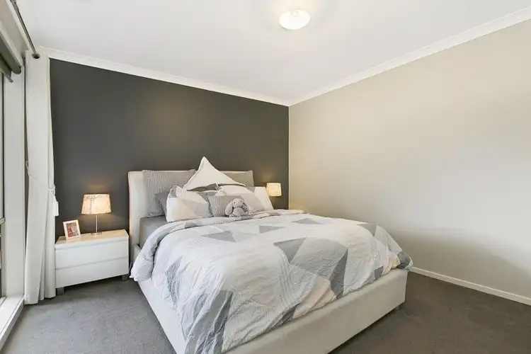 Sixth view of Homely house listing, 5 LUSITANO WAY, Clyde North VIC 3978