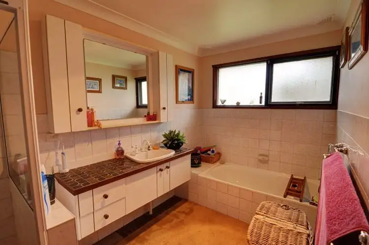 Seventh view of Homely house listing, 3 Maronoa Drive, Clifton Grove NSW 2800