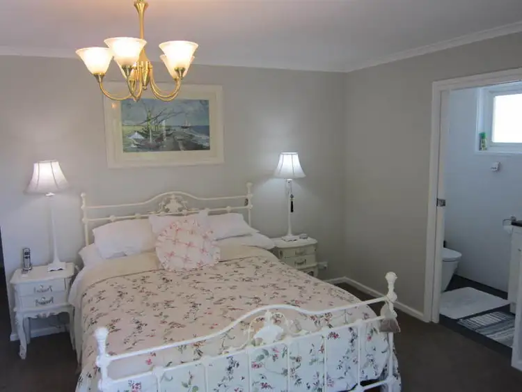 Seventh view of Homely house listing, 8 Gascoyne Circuit, Kaleen ACT 2617