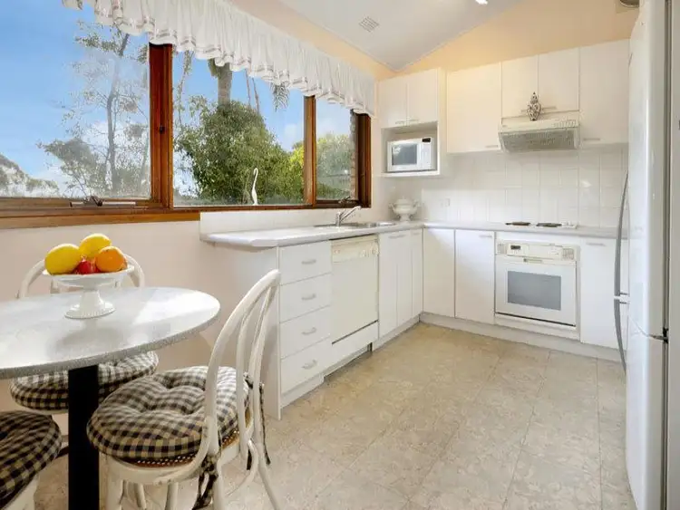 Second view of Homely house listing, 5 Geneva Place, Engadine NSW 2233
