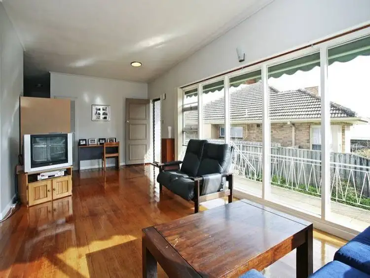 Fifth view of Homely house listing, 1 Downshire Road, Belmont VIC 3216