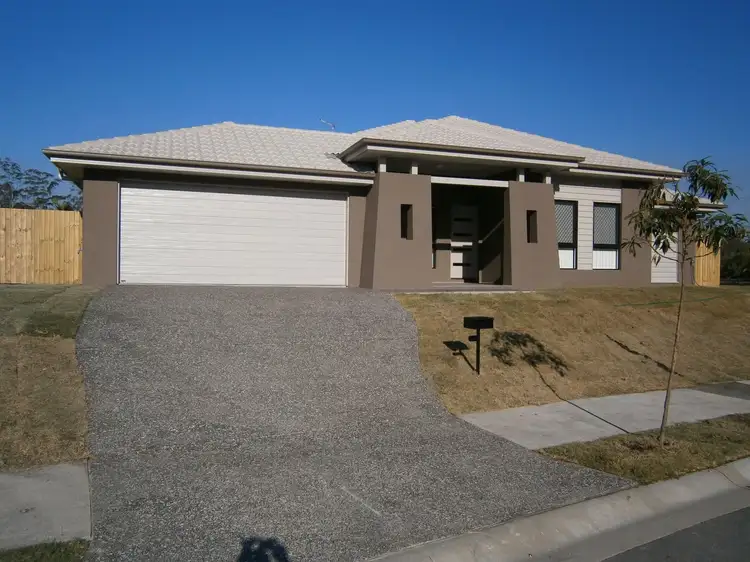 1 Coalstoun Crossing Way, Waterford QLD 4133