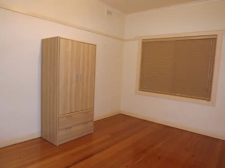 Sixth view of Homely house listing, 5 Scott Avenue, Moe VIC 3825