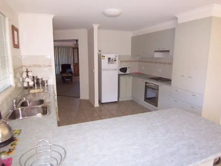 Fifth view of Homely unit listing, 2/27 Toorak Avenue, Bright VIC 3741