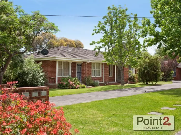 2/121 Mt Eliza Way, Mount Eliza VIC 3930