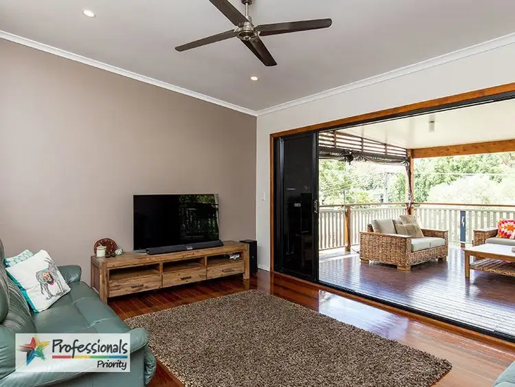 Fifth view of Homely house listing, 10 Ukamirra Court, Ferny Hills QLD 4055