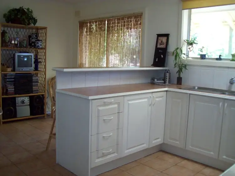 Sixth view of Homely house listing, 8 Ajax Court, Para Vista SA 5093