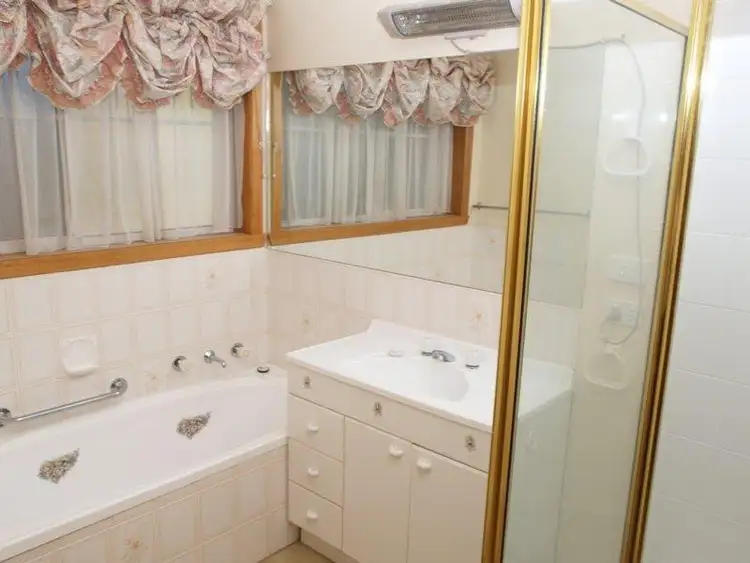 Fourth view of Homely house listing, 4/2A Somerdale Road, Claremont TAS 7011