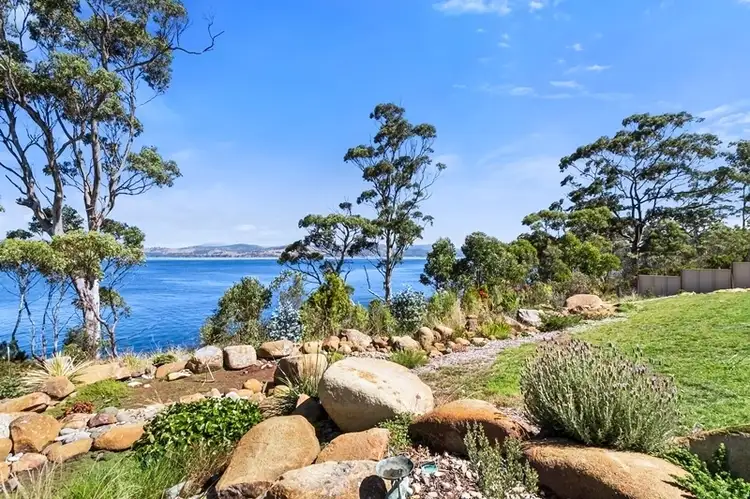 5691 Channel Highway, Verona Sands TAS 7112
