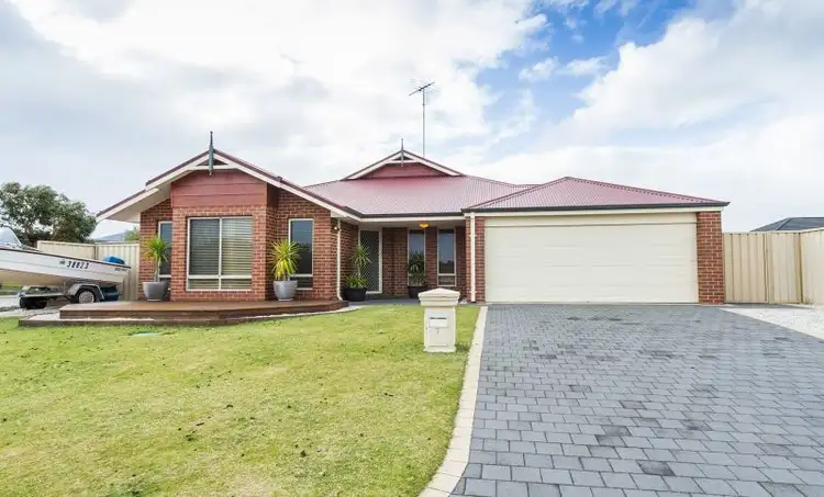 7 Carnaby Drive, Dawesville WA 6211