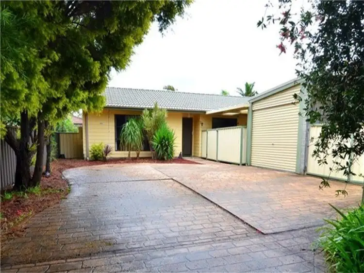 82A Manuka, Gorokan NSW 2263