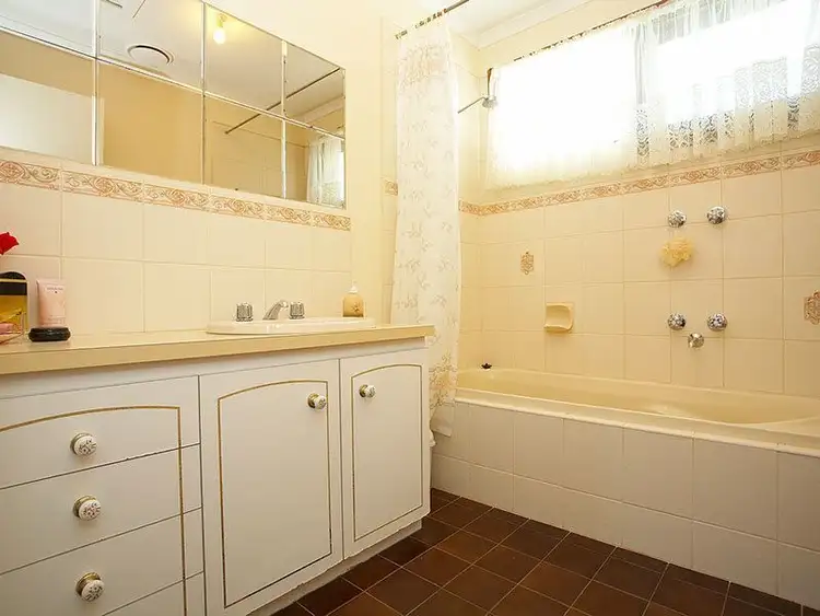 Seventh view of Homely house listing, 35 Roach Drive, Altona Meadows VIC 3028
