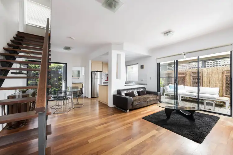 3/92 Bourke Street, Leederville WA 6007