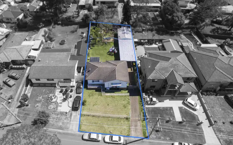 13 Holland Crescent, Casula NSW 2170