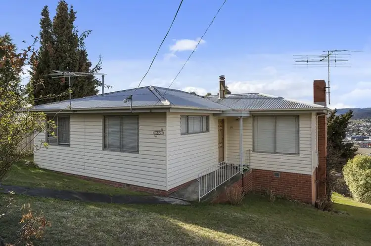 35 Walch Avenue, Moonah TAS 7009