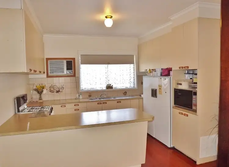 Fourth view of Homely house listing, 6 Belvedere Court, Newborough VIC 3825