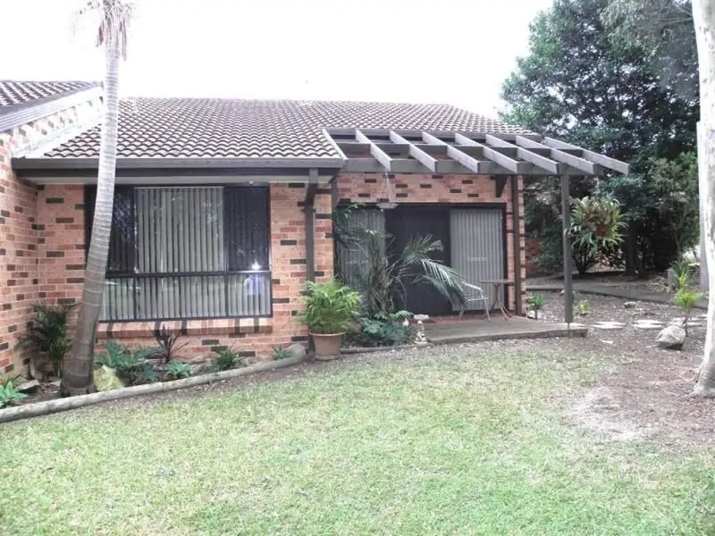 Main view of Homely villa listing, 2/27 Bowada, Bomaderry NSW 2541